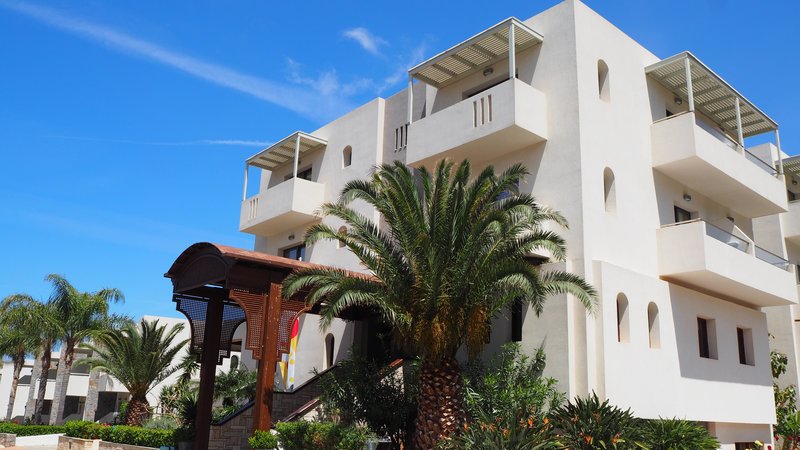 kyknos cooee beach hotel and bungalows