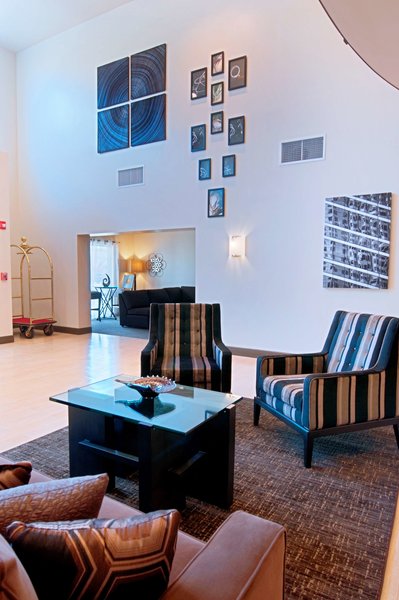 Best Western Plus Miami Airport North Hotel & Suites