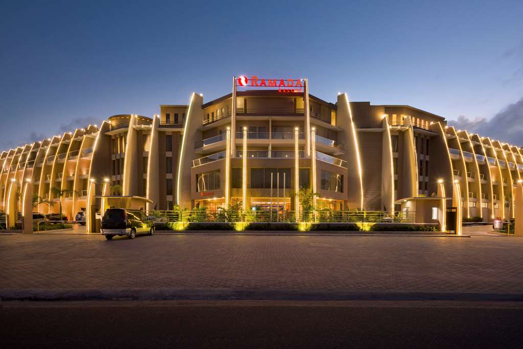 Ramada Resort By Wyndham Dar Es Salaam,Jangwani Beach>>Dar Es Salaam,4 star
