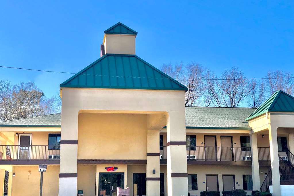 Days Inn By Wyndham North Little Rock/ Maumelle