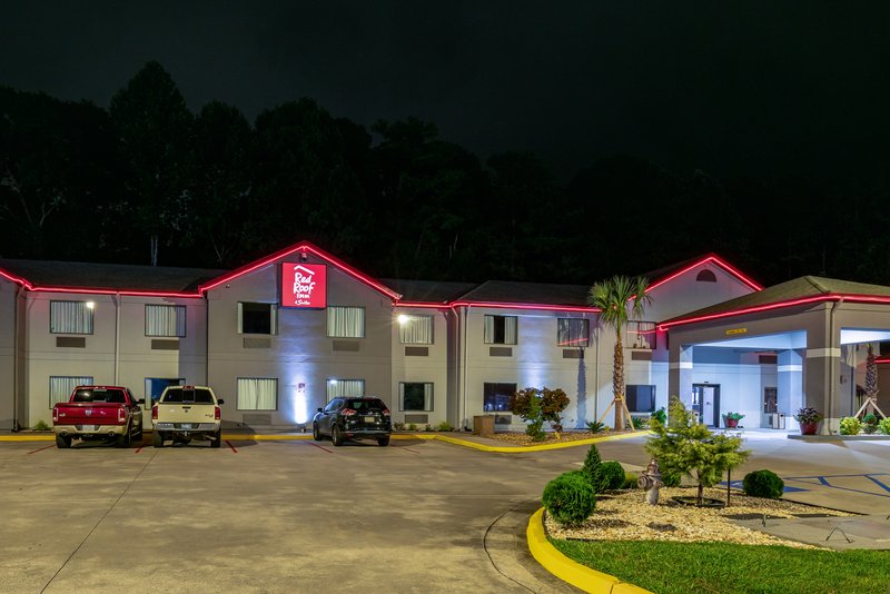 red roof inn and suites carrollton ga west georgia
