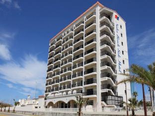 naha beach side hotel