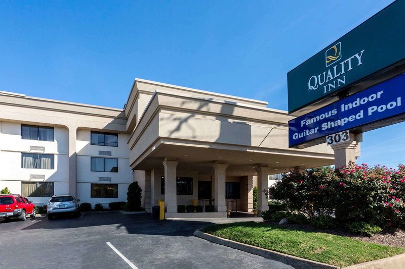 comfort inn and suites nashville stadium