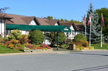 Mcintosh Country Inn & Conference Centre In Canada,Iroquois>>Brockville,4 star