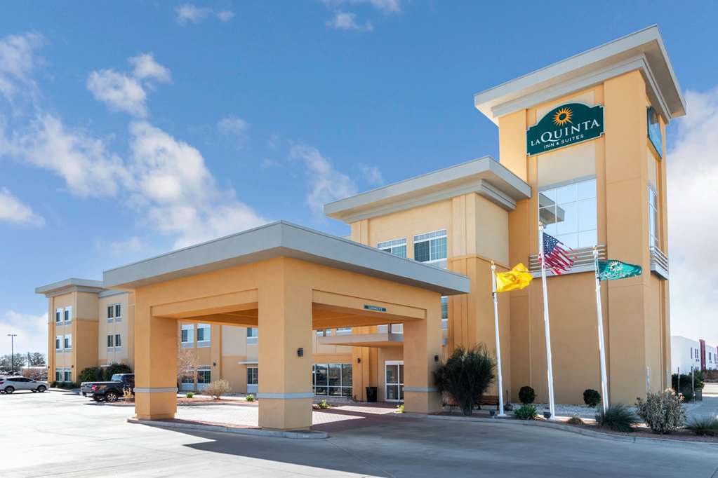 La Quinta Inn & Suites By Wyndham Artesia