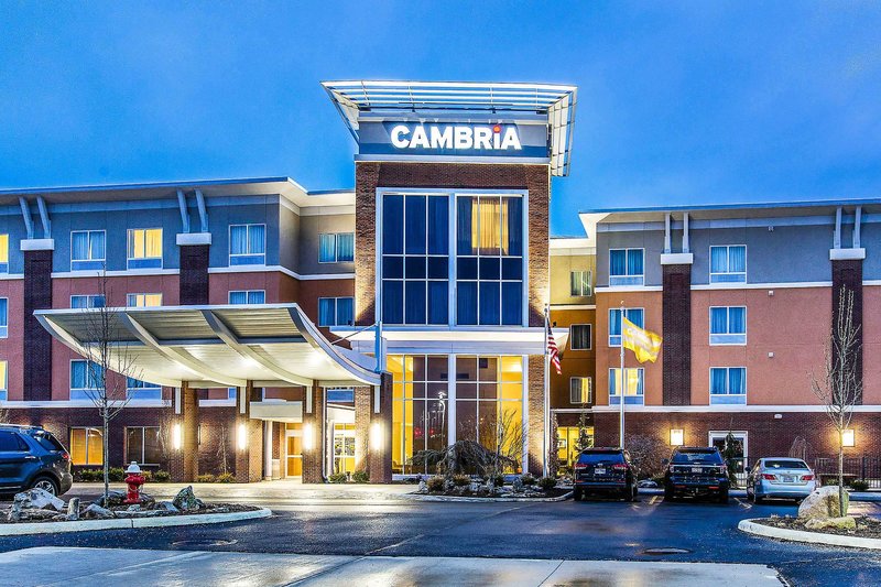 Wyndham Avon,Near Miller Nature Preserve,4 star
