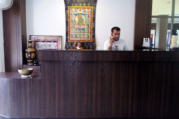 hotel little buddha