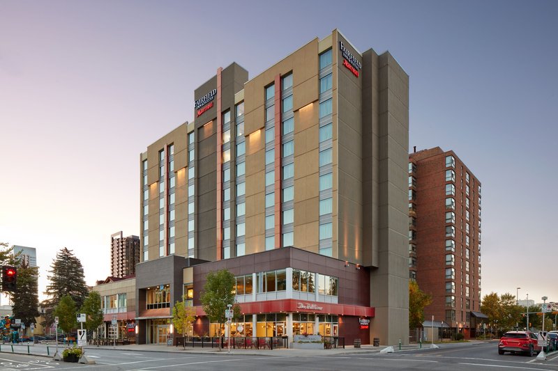 Fairfield Inn & Suites By Marriott Calgary Downtown,Beltline>>Airdrie,2.5 star