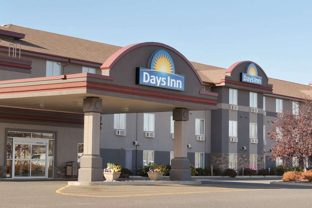 Days Inn & Suites By Wyndham Thunder Bay,Ontario>>Thunder Bay,3 star