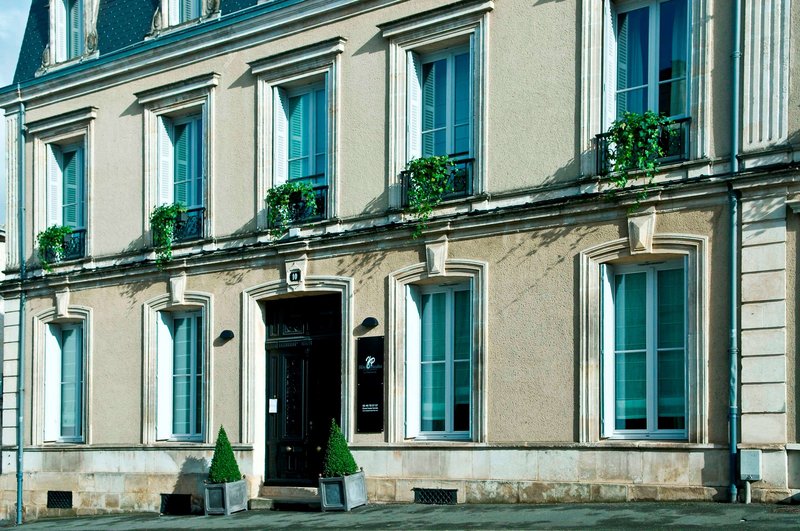 Hotel Particulier - La Chamoiserie,La Rochelle>>Deux-Sèvres,3 star
