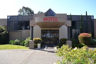 Dingley International Hotel,Elwood>>Dingley Village,3.5 star