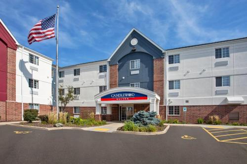 Candlewood Suites Kenosha By Ihg,Milwaukee>>Kenosha,3 star