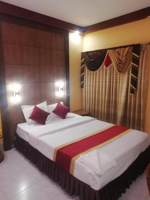 hotel skylink