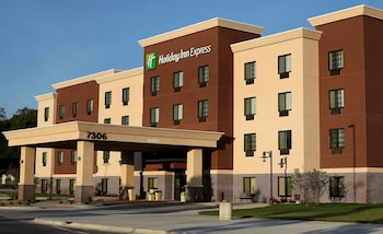 holiday inn express and suites omaha south ralston