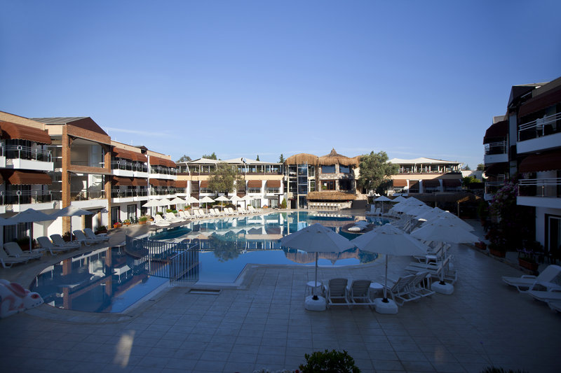 risa hotel