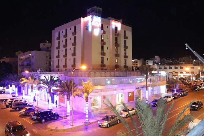 raed hotel suites