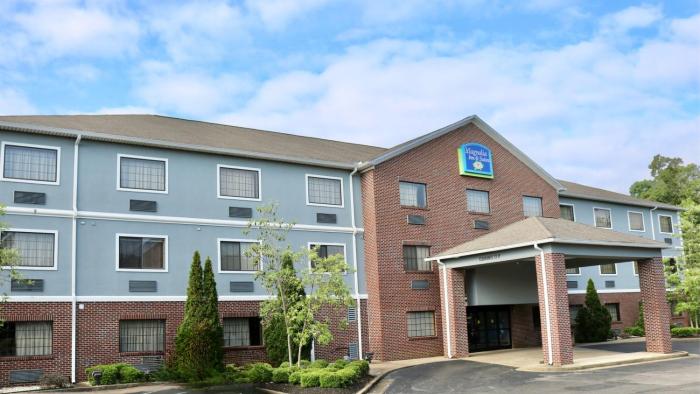 Magnolia Inn And Suites Olive Branch,Olive Branch>>Desoto County,3 star