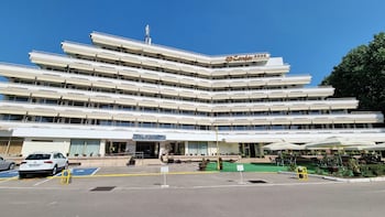 hotel condor