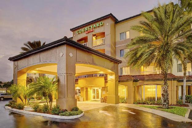 courtyard by marriott west palm beach airport
