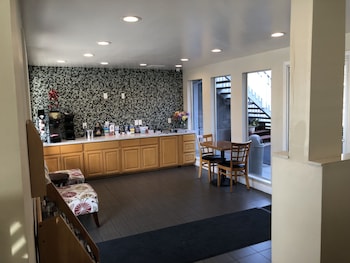 Pacific Inn,Pacific Grove>>Monterey,2 star