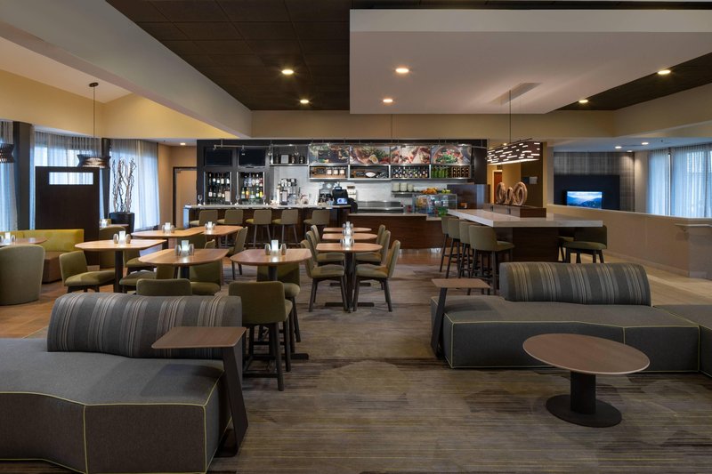 Courtyard By Marriott St Louis Creve Coeur,Frontenac>>Creve Coeur,3 star