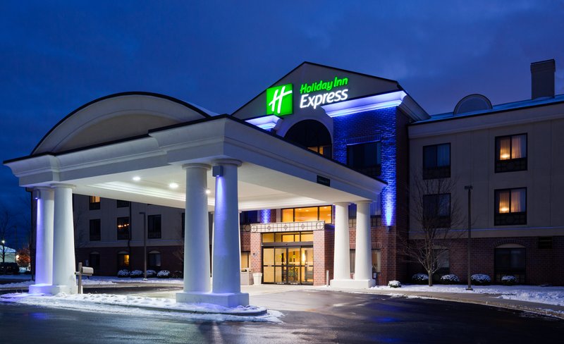 holiday inn express milwaukee north brown deer mequon by ihg
