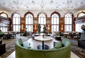 Hotel Fort Des Moines, Curio Collection By Hilton,Iowa>>Des Moines,5 star