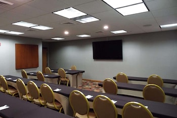 Spark By Hilton Greensboro,Greensboro>>Charlotte,3 star