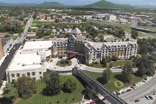 hotel roanoke and conference ctr curio collection by hilton