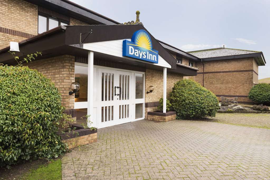 Days Inn By Wyndham Abington M74,In Abington,3 star