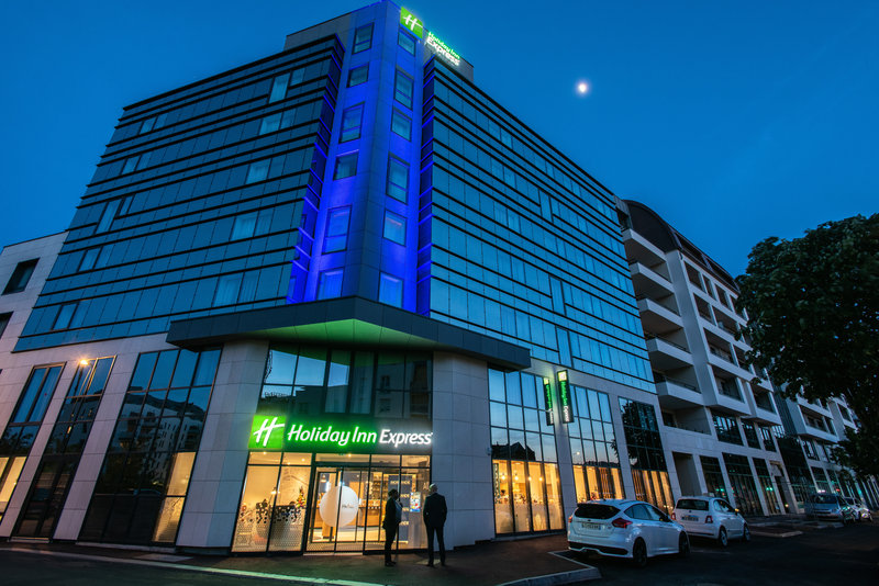 holiday inn express rouen centre rive gauche