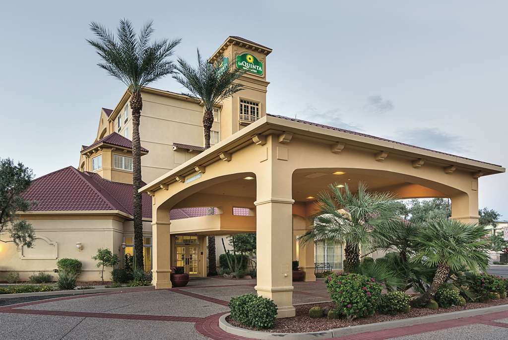 La Quinta Inn & Suites By Wyndham Phoenix Mesa West,Phoenix>>Mesa,2.5 star