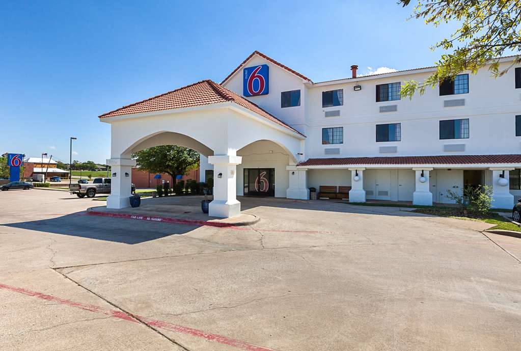 Motel 6 Bedford, Tx - Fort Worth,Dallas>>Bedford,2 star
