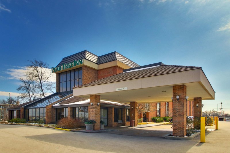 Pear Tree Inn St. Louis Airport,Edmundson>>Champ,2.5 star