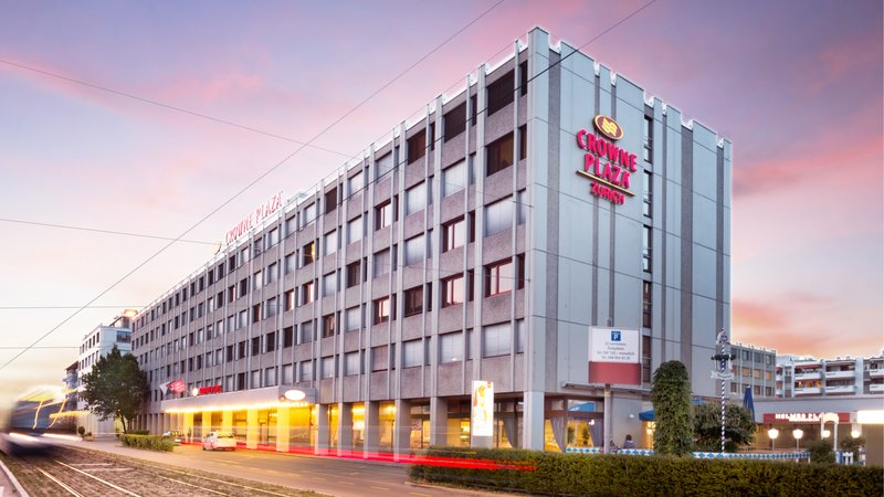 crowne plaza zurich