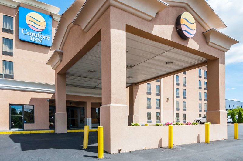 Comfort Inn Baltimore East Towson,Parkville>>Baltimore,2.5 star