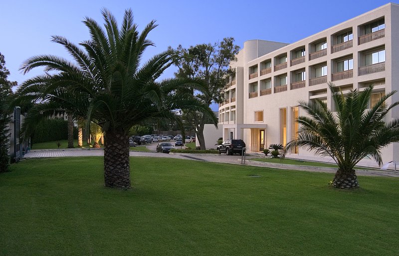 Plaza Resort Hotel,Anavyssos Beach>>Anavyssos,5 star