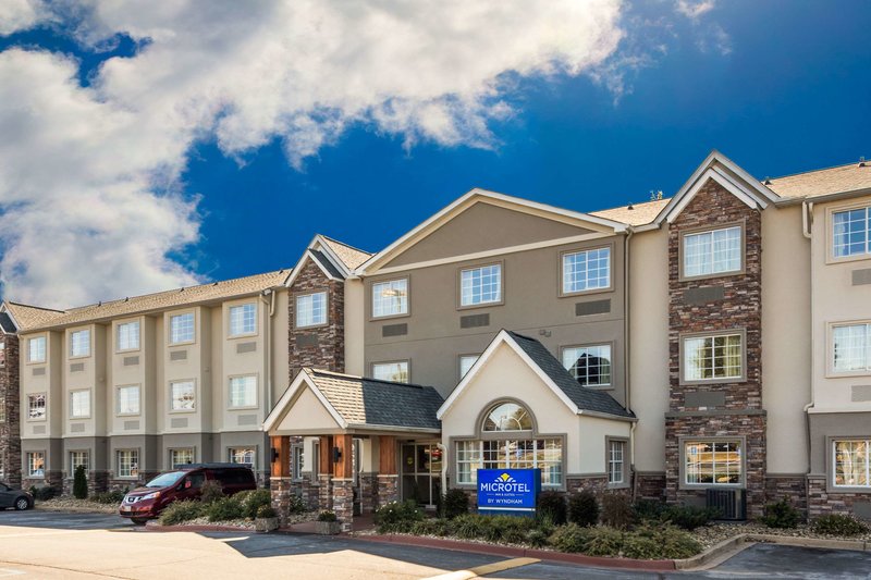 microtel inn and suites by wyndham greenville woodruff rd