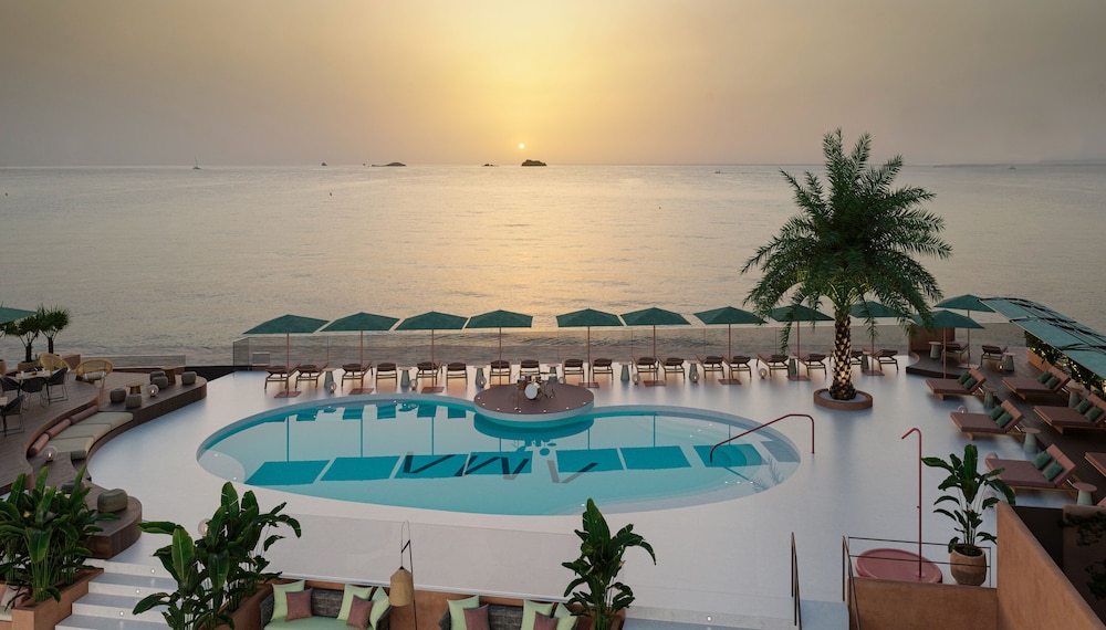 ama ibiza suites adults only