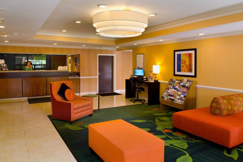 Surestay Plus By Best Western Fenton,Fenton>>Des Peres,2.5 star
