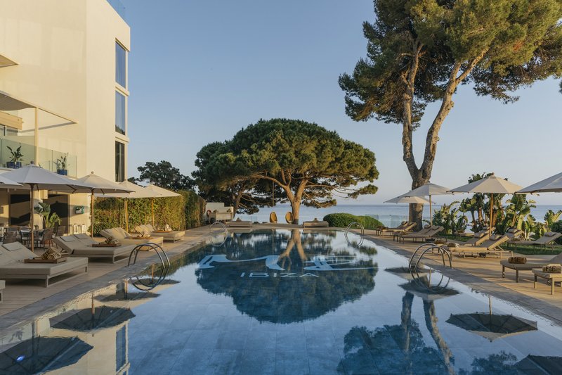 me ibiza the leading hotels of the world