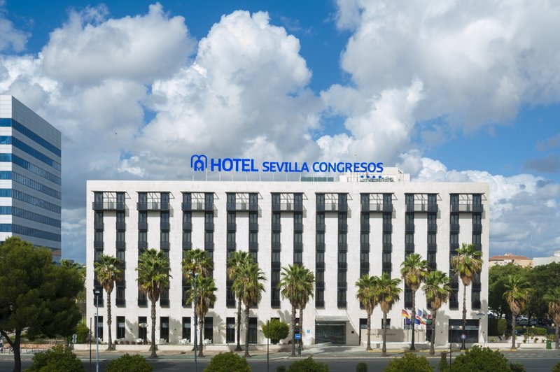 Hotel M.A. Sevilla Congresos,Esquivel>>Costa De La Luz,4 star