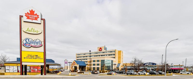 canad inns destination centre polo park