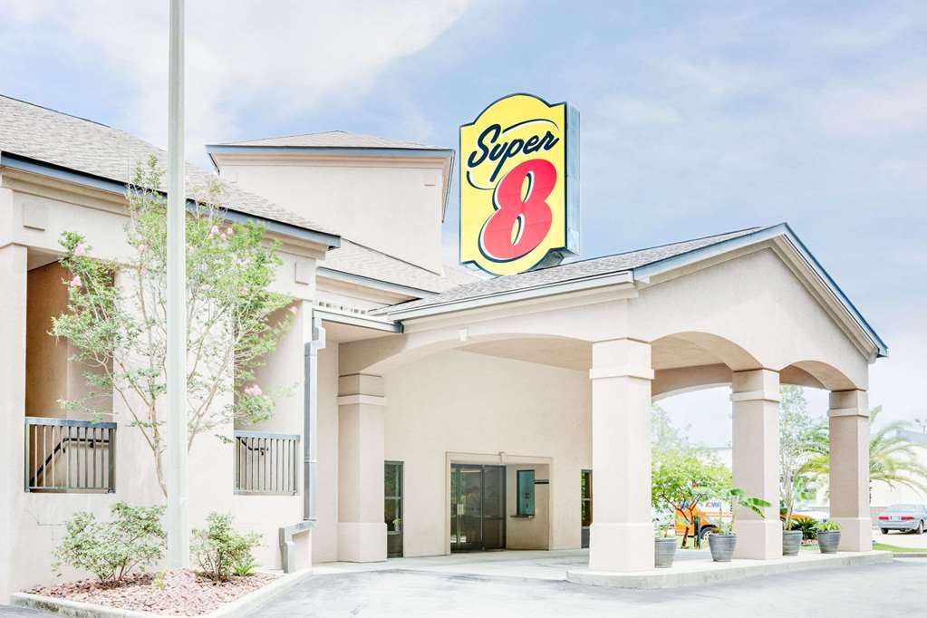 Super 8 By Wyndham Diberville Biloxi Area,D'iberville>>Biloxi,2 star