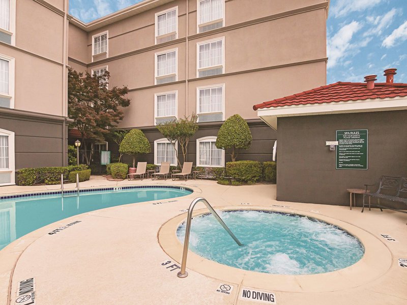 La Quinta Inn & Suites Forth Worth Southwest,Dallas/Fort Worth International Airport>>Benbrook,3 star