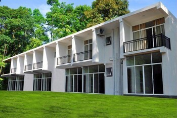 Miridiya Resort,,3 star