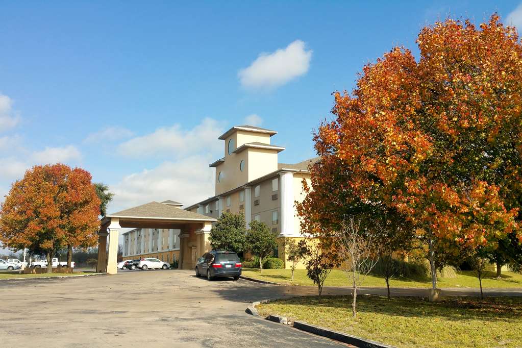 super 8 by wyndham temple i 35