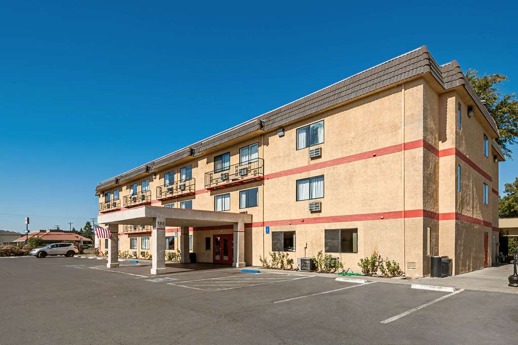 Sutter Inn,Sacramento>>Marysville,2.5 star