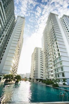 The Platino Johor Bahru,22, Jalan Segenting,0 star