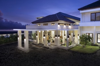 billiton hotel and klub